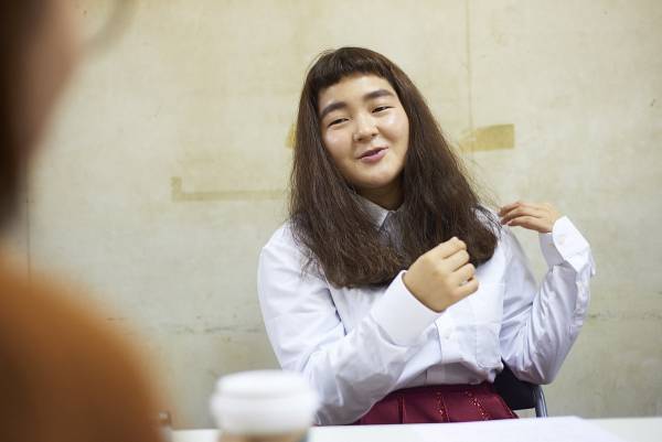 試行錯誤しながら自分に合うメイクを知ると、揺るぎない自信につながる【はらちゃん×劇団雌猫】