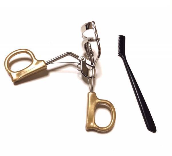 【ALL900円以下】コスメオタクが愛しすぎてるメイクツール４品