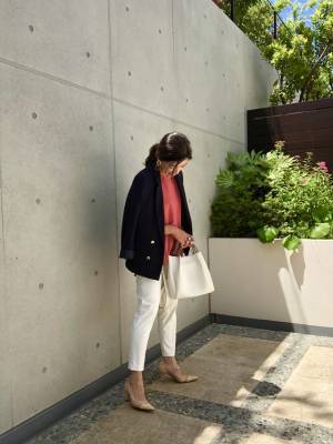 GUバックテールブラウスは1490円で大人上品！　こなれ配色が楽しめます