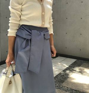 GUウエストタイスカートは、1990円なのに穿き心地抜群＆大人上品コーデが叶う！