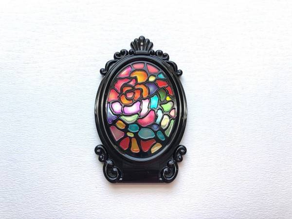 ポーチには“アガる”ものしか入れない #きれいの秘密はポーチの中に