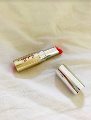 ポーチの中身は「今」の気持ちの写し鏡 #きれいの秘密はポーチの中に