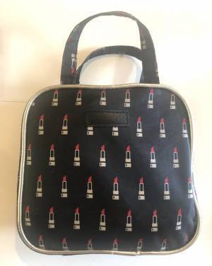 厳選６アイテムで朝のメイクを再現！　シンプル＆機能的なポーチ　#きれいの秘密はポーチの中に