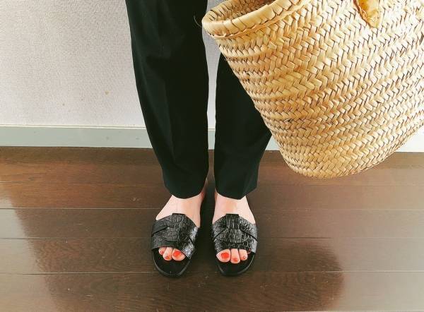 ZARAの４桁プライスサンダルが買い！　ボーダーと合わせてパリジェンヌコーデ