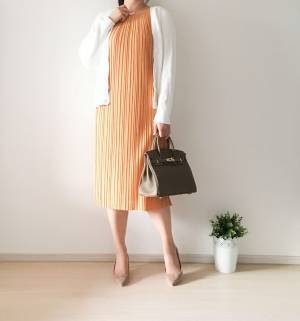 UNIQLO「コットンカシミヤカーディガン」が優秀！　2990円で秋の装いが完成