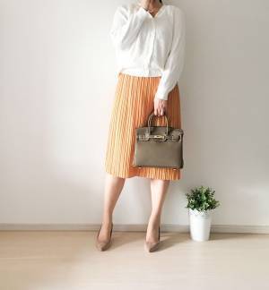 UNIQLO「コットンカシミヤカーディガン」が優秀！　2990円で秋の装いが完成