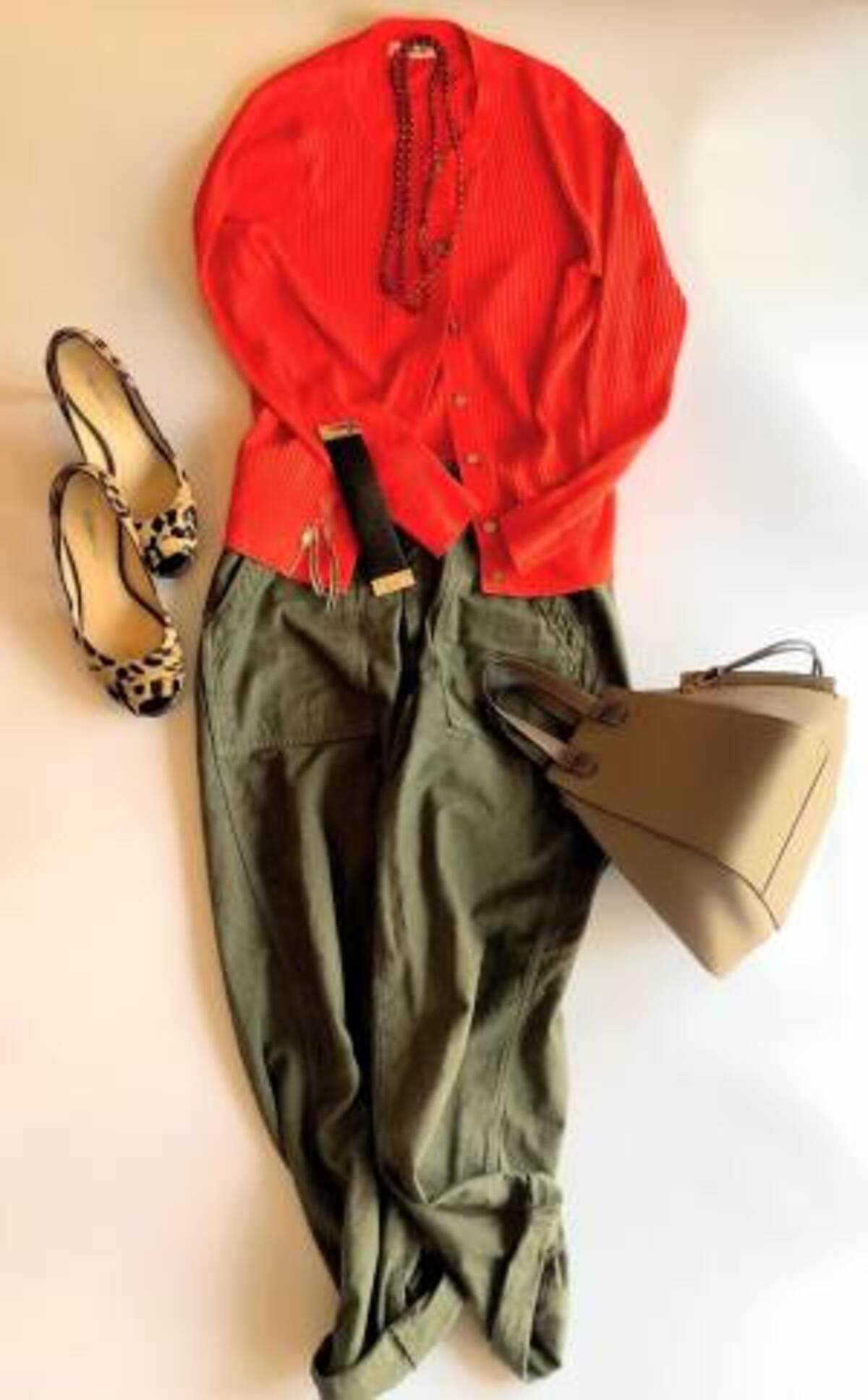 カラーで季節を先取り グリーン系アイテムを使った秋コーデ 19年9月11日 ウーマンエキサイト 1 2