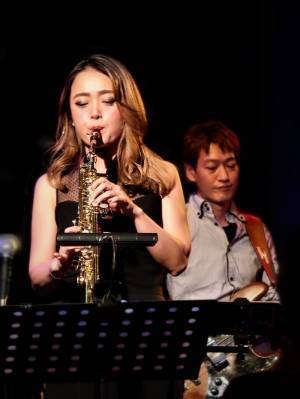 30代、トム フォードの香水と一緒に自分らしい音楽を見つけたい