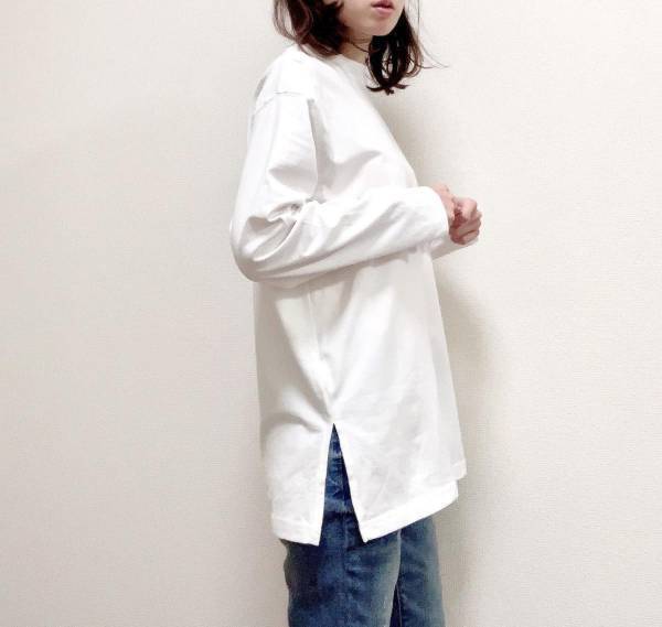 GUのロングスリーブT1490円でレイヤードコーデ。簡単２テクでこなれ感アップ！