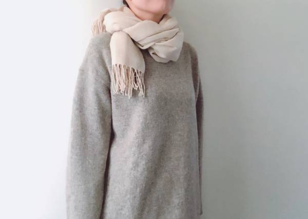 無印良品のカシミヤストールは冬の必需品。旬な巻き方も紹介します
