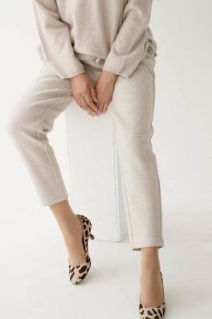 NO着太り！　暖かさ＆女性らしさを両立するコーデ