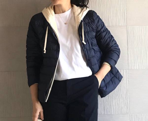 UNIQLOウルトラライトダウン。ショート丈で大人かわいいカジュアルコーデ