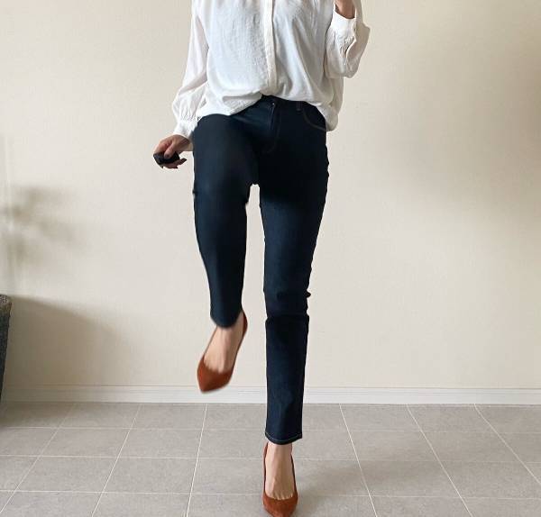 穿き心地に感動！ 無印良品”縦横に伸びる”ストレッチデニムでラクラク美脚