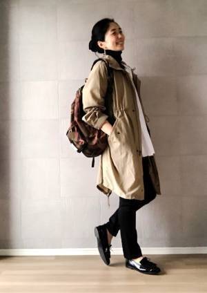 穿き心地抜群！ UNIQLO黒スキニーで大人のカジュアルコーデ