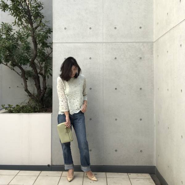 GUレースブラウス1490円が上品！　大人のフェミニンコーデに◎