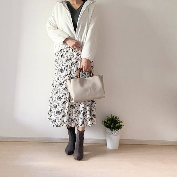 UNIQLOのマーメイドスカートが優秀！　美シルエットで簡単細見え