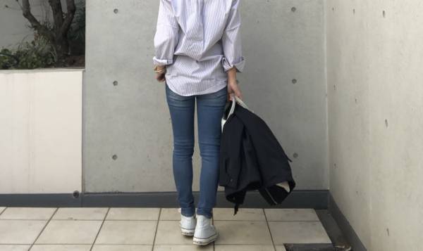 UNIQLOのメンズシャツが買い！　オーバーサイズで上品に体型カバー