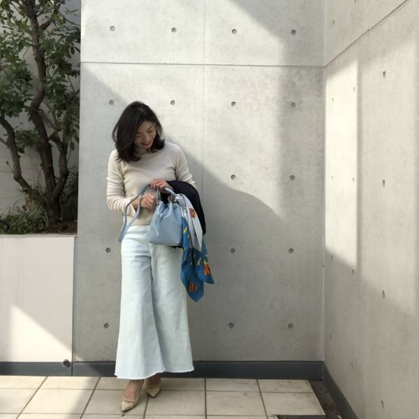 GU新作ドローストリングミニバッグがおすすめ！　大人上品コーデが作れます