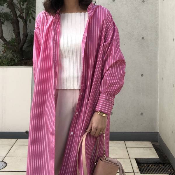 GUのストライプロングシャツが神。華やかさとスタイルアップが同時に叶う！