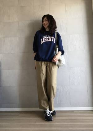 部屋着＆ワンマイルウェアにスウェットが大活躍！　大人のリラックスカジュアルコーデに◎