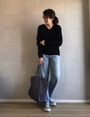 やっぱり春も“黒”が好き！ 老け見えしない大人っぽい黒コーデの極意とは？