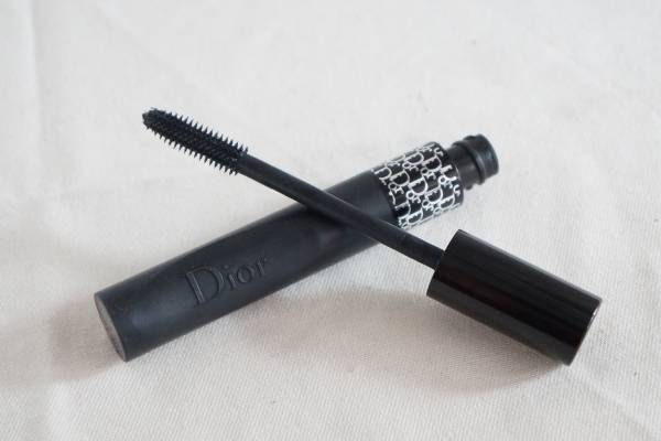 「上品」を相棒にする レディなコスメ３選