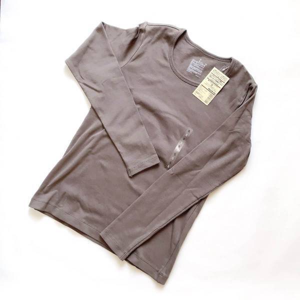 【無印良品】ニュアンスカラーが最旬！ 絶妙グレーで“こなれ”コーデ