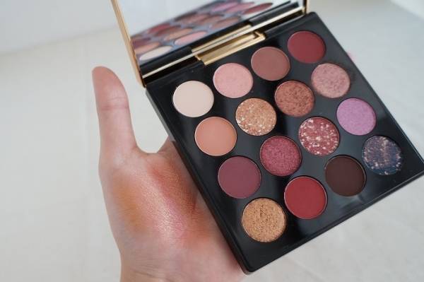 おうち時間のテンションをあげる。バチバチのアイメイク３選