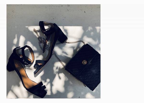 UNIQLOレギンスが万能。おうちコーデ＆デートコーデをおしゃれ見せ