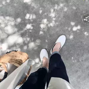 GU“神デニム”×しまむらTシャツの王道コーデをおしゃれに進化！