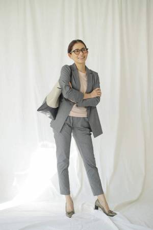 羽織りものシーズン到来!! あなたはジャケット派？ カーディガン派？