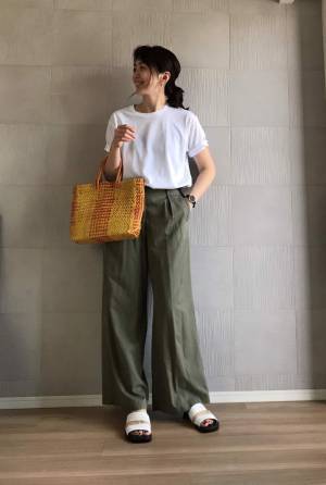 「白Tシャツが体育着に見える……」大人女性のお悩みを解決