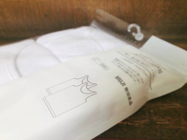 コスパ＆着心地が最強。無印良品タンクトップでインナーウェアを更新！