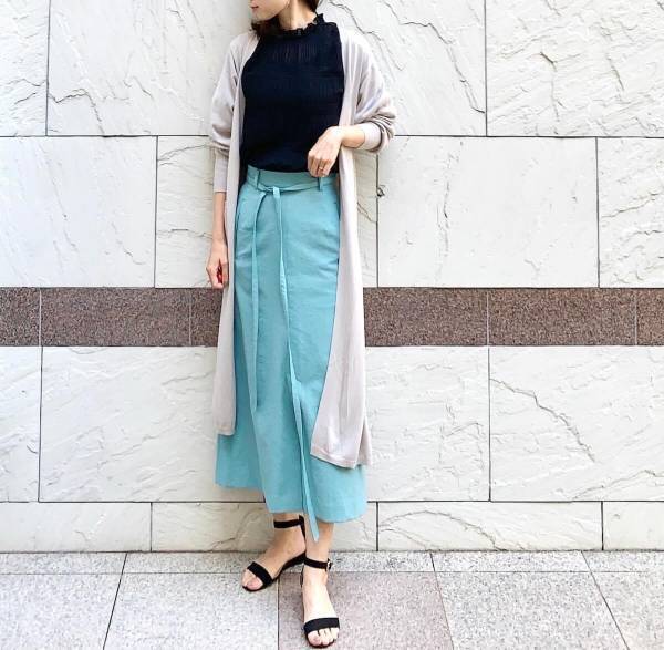 着回し力抜群の【UNIQLO】UVカットスリットロングカーディガン