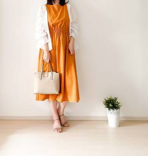 GU細見えワンピが買い！ 1290円で叶える初夏の大人コーデ