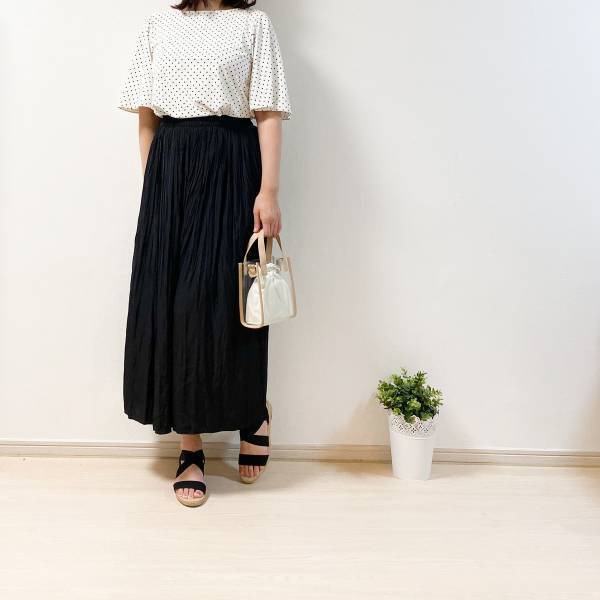 UNIQLO 体型カバーに最適！ 絶対買い！ クレープジャージーT