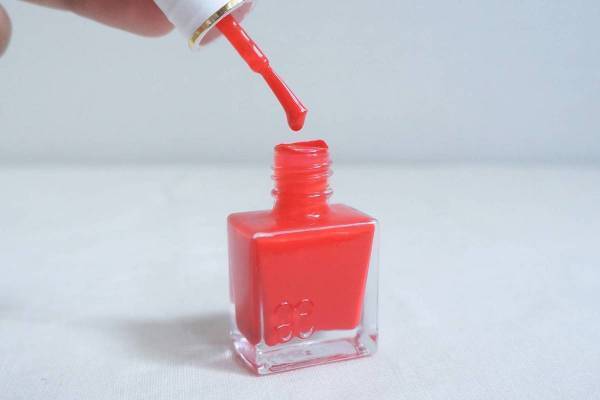 もうすぐサンダルの季節。サロンケア×ペディキュアで素足の準備を