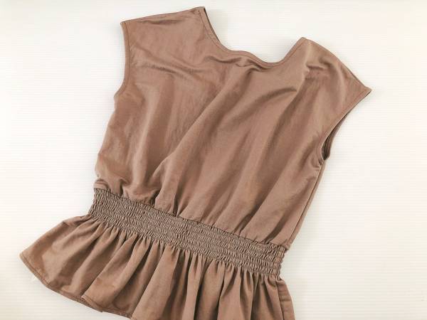 GUの２WAYで使える優秀トップス1490円。着るだけでバランスアップ成功