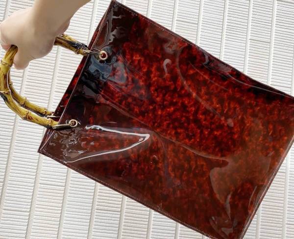 しまむら｜900円の高見えPVCバッグは見つけたらすぐに買ったほうがいい！