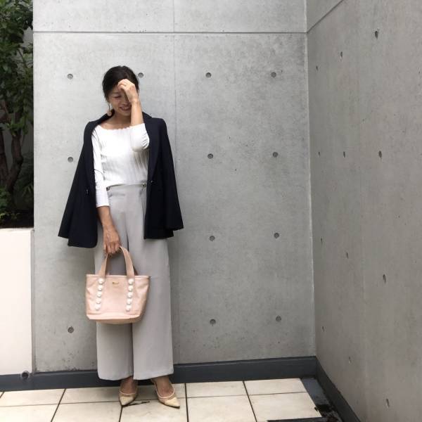 【GU】新作！ ボタンワイドアンクルパンツで上品コーデをアップデート