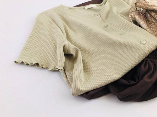 【GU】夏カーディガン1490円が大人気！ くすみグリーン×フリル使いがツボ！