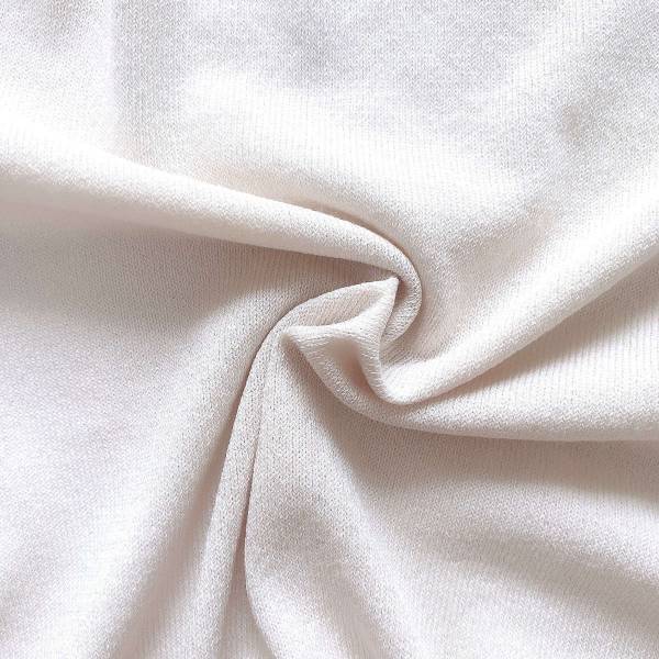 GUのパフスリーブカーディガン990円が高見え＆今から秋まで着られておすすめ