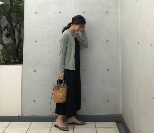 【UNIQLO】必見！ 夏のマーセライズワンピースを秋コーデにアップデートさせるコツ