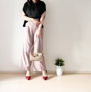 【GU】脚長に見える、ぽっちゃりさんに嬉しいベルト付きパンツ