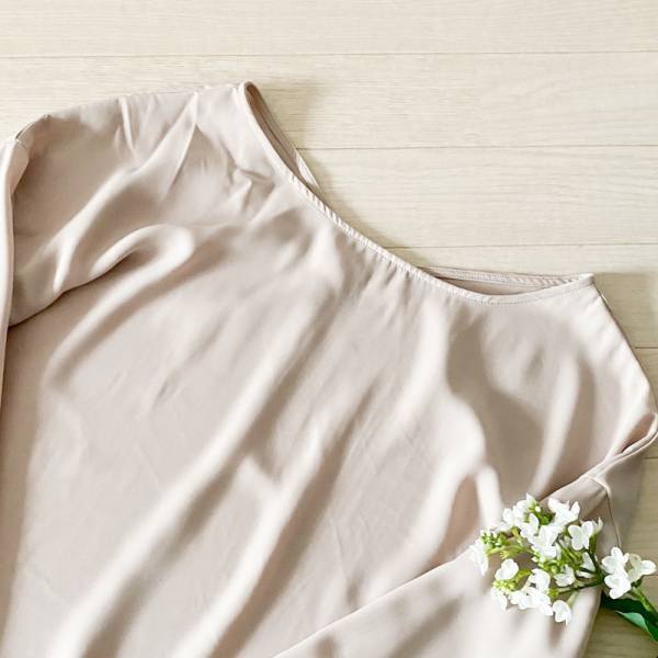 【GU】U1000円！ ２WAYで使えるコスパ最高ブラウスで秋の高見えコーデ