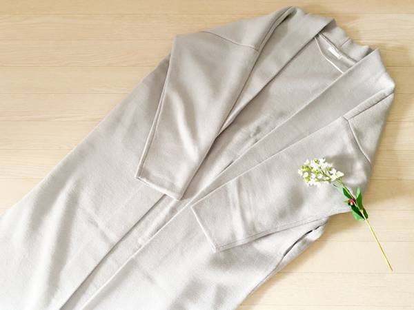 【GU】今年も大注目！ 羽織るだけで上品こなれ感ニットガウン