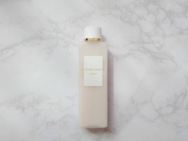 人気のスキンケアアイテムは本当に効果的？ 美容家が検証してみた結果……～化粧水編～