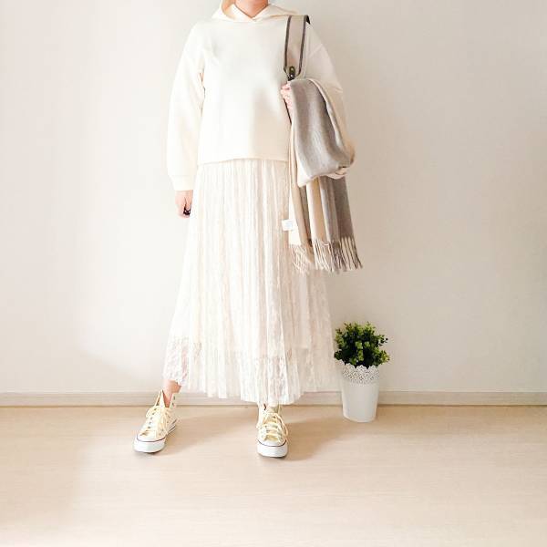 【GU】U1500でも安っぽく見えないレースプリーツロングスカートが万能！