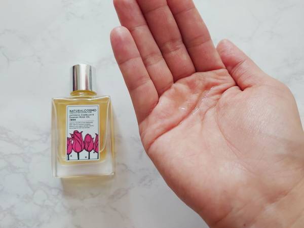 ヘアケアの新常識!? ツヤ髪を育むおすすめの洗い流さないトリートメント４つ