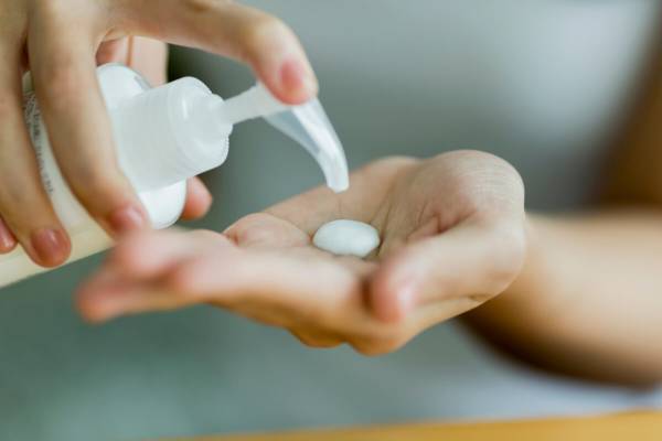 スキンケアの順番は自由!? 効果的なステップを美容家が解説